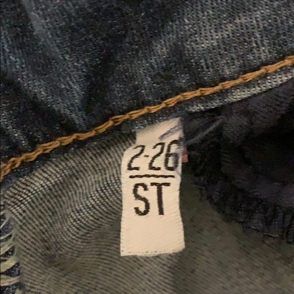 True Skinny Gap Jeans - Picture 3 of 7